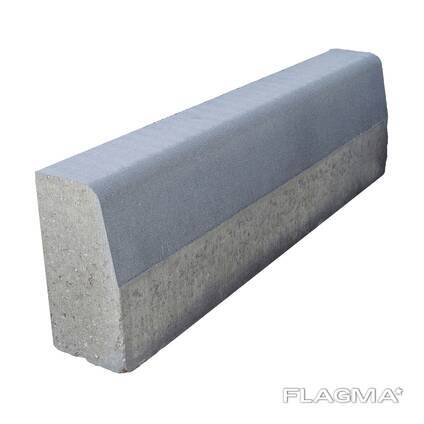 Дорожный бетонный бордюр