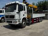 Бортовой кран-манипулятор Shacman L3000 12 т (XCMG) - fotosurat 1