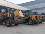 Фронтальный погрузчик YX635 - fotosurat 1