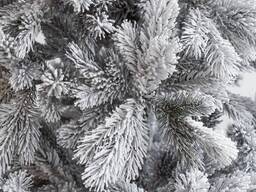 Искусственнние елки белый