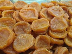 Куплю сочную курагу.