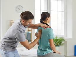 Массажист с опытом на выезд(диплом и сертификаты