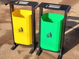 Уличные мусорные урни