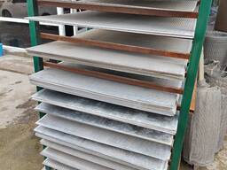 Galvanizli qatlam - teshilgan to'r o'lchami 1000x2000 mm Qalinligi 3 mm