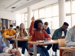 Unlock Your Future: Learn a Language in the UAE!