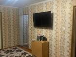 Продается чистая 2 комнатная квартира c ремонтом на 1 этаже на Дубовой - fotosurat 2