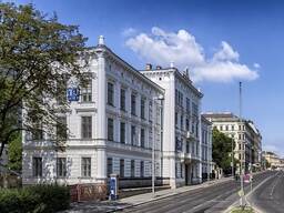 Продаю здание центр Яккасарайский район