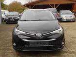 Toyota Avensis - фото 2