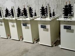 Katta eshakli xizmatkorlar bilan porno